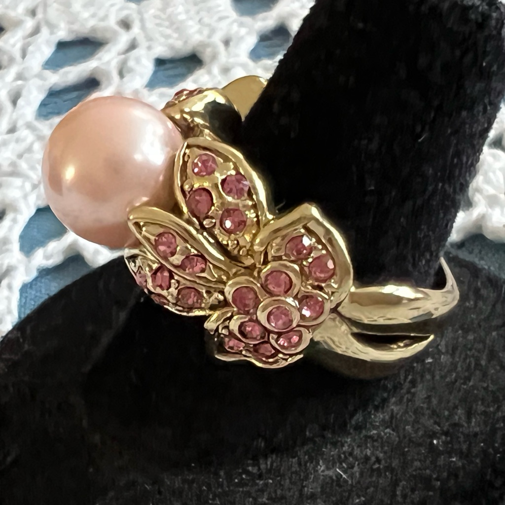 Heidi Daus Size 8 Rose Color Hues Beaded Swarovski Crystals Ring, Original Box